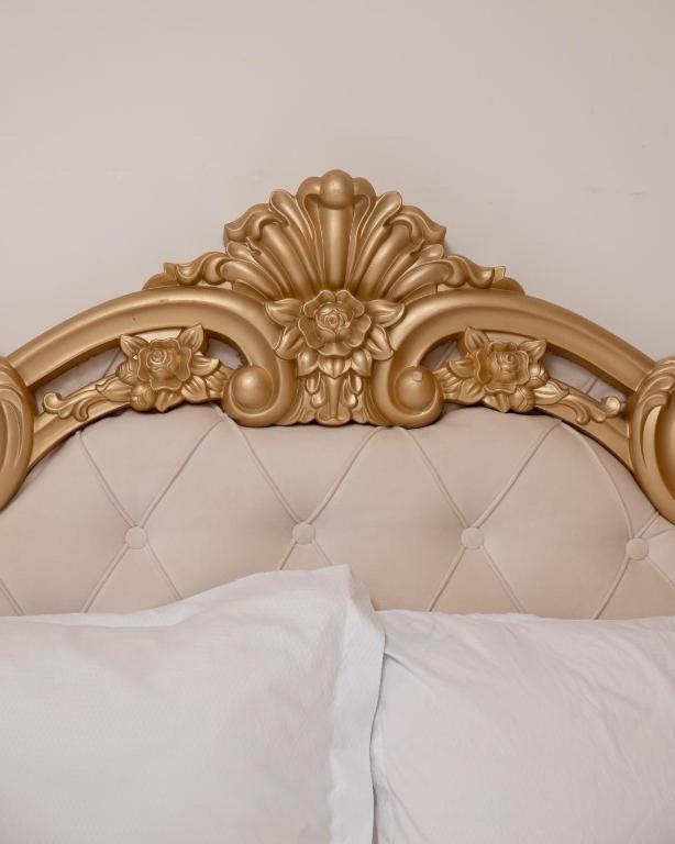 פרישטינה Hotel Gloria Ks מראה חיצוני תמונה