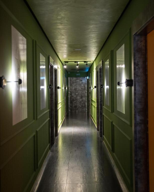 פרישטינה Hotel Gloria Ks מראה חיצוני תמונה